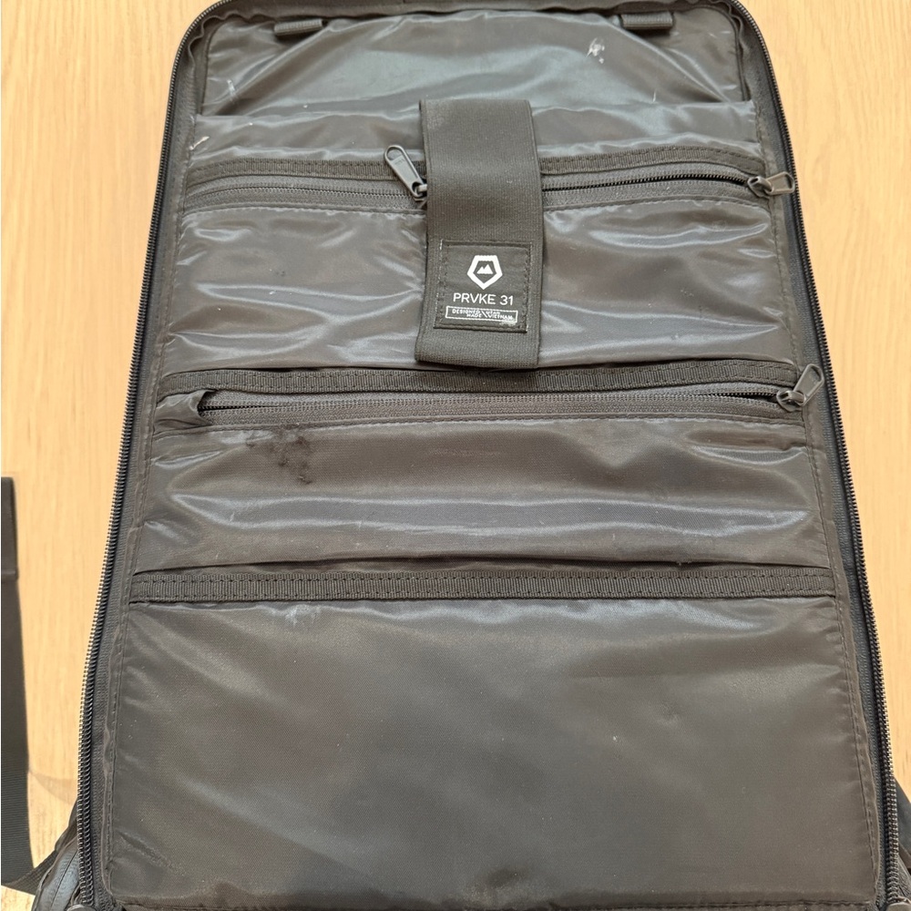 WANDRD PRVKE 31L Camera Backpack W/ PRO+ Insert - Picture 6 of 6
